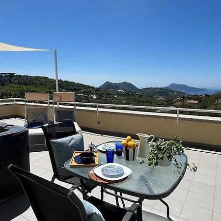 דירה A Terrace On Capri Con Piscina Idromassaggio *