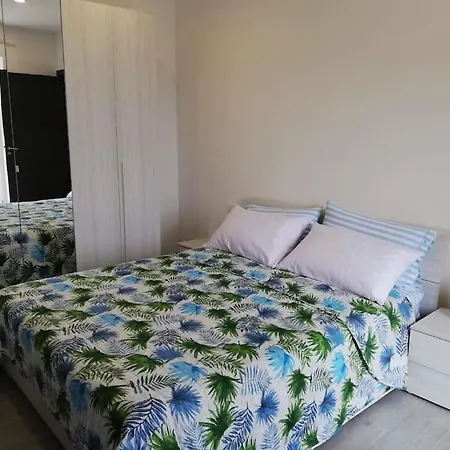 A Terrace On Capri Con Piscina Idromassaggio דירה מסה לוברנסה